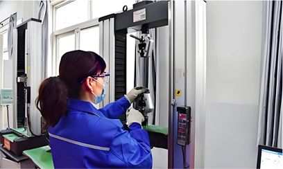 Inspeccionar el control de control de alambre galvanizado